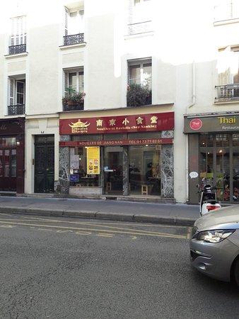 Nouilles Et Ravioli Chez Nanking